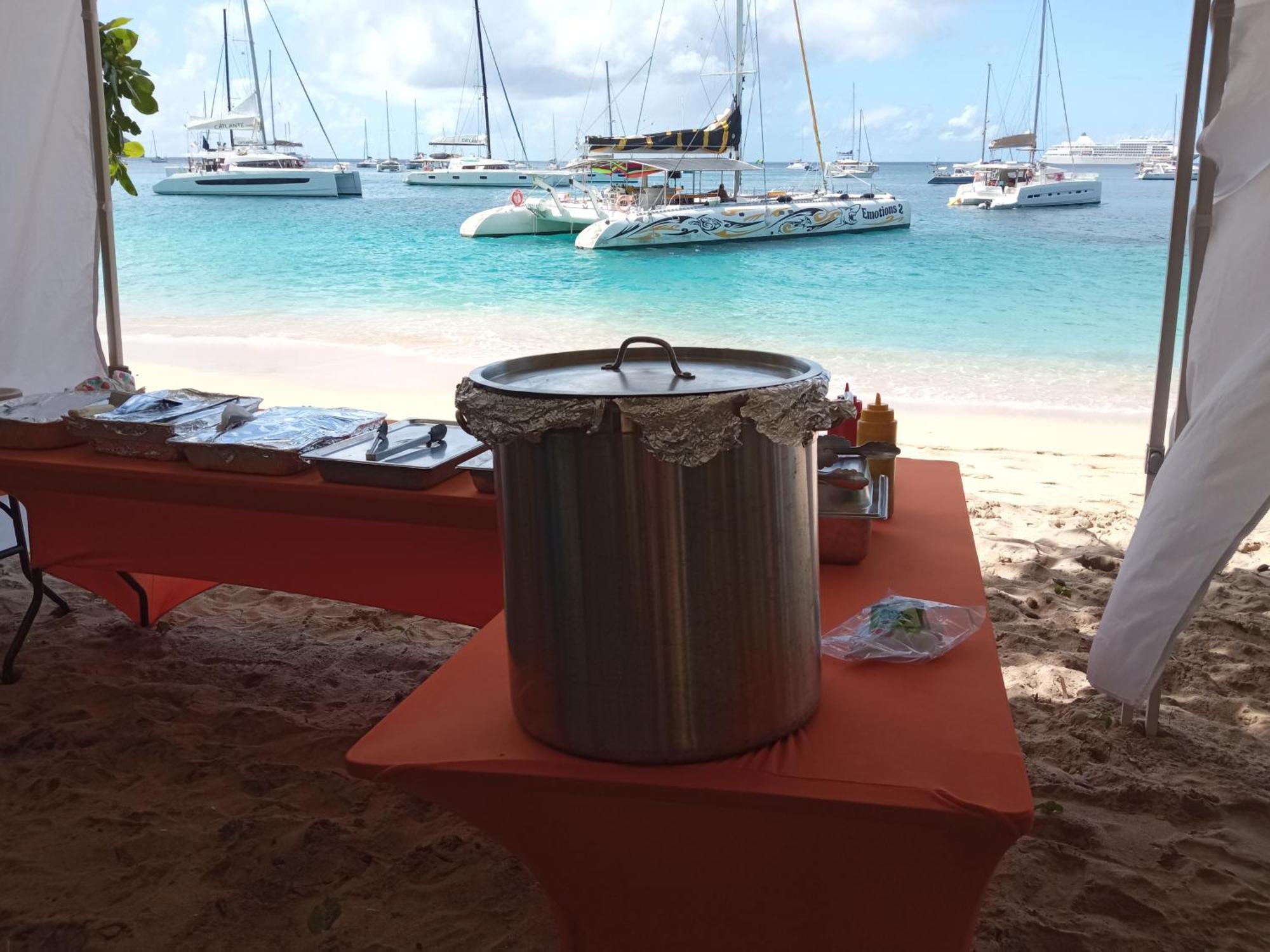 Spring Hotel Bequia Port Elizabeth Bagian luar foto