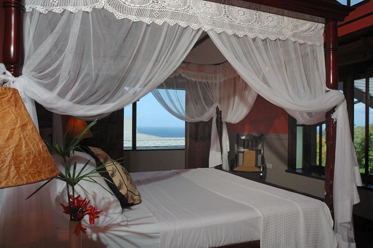 Spring Hotel Bequia Port Elizabeth Bagian luar foto