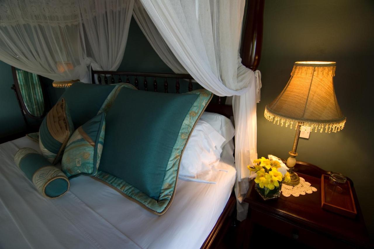 Spring Hotel Bequia Port Elizabeth Bagian luar foto