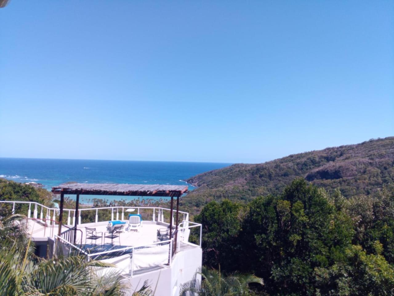 Spring Hotel Bequia Port Elizabeth Bagian luar foto