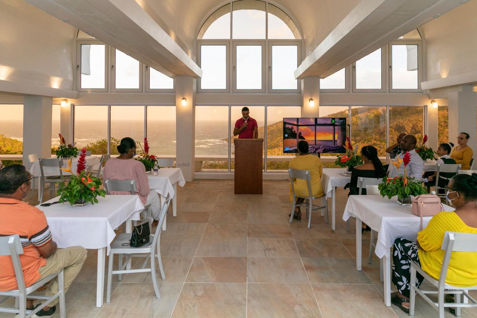 Spring Hotel Bequia Port Elizabeth Bagian luar foto